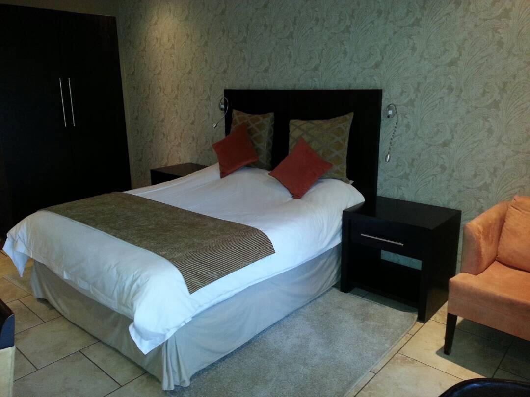 Planet Hotel Hollybum ลูบุมบาชี ภายนอก รูปภาพ